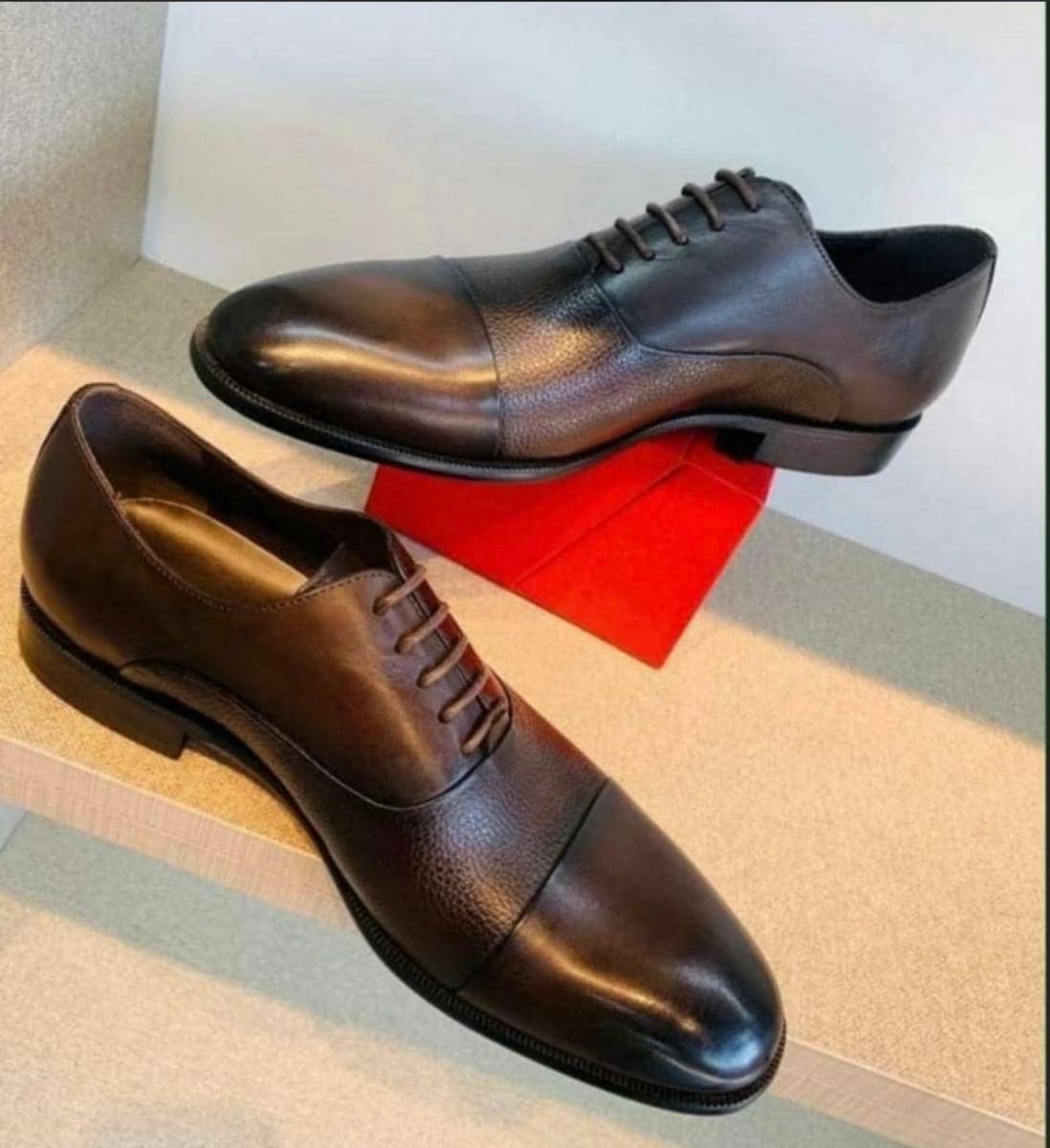 Men's Leather Cap-Toe Oxford Dress