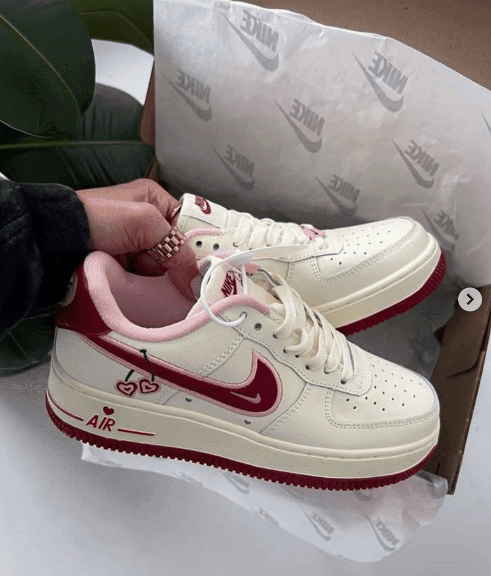 Nike Airforce 1 cherry