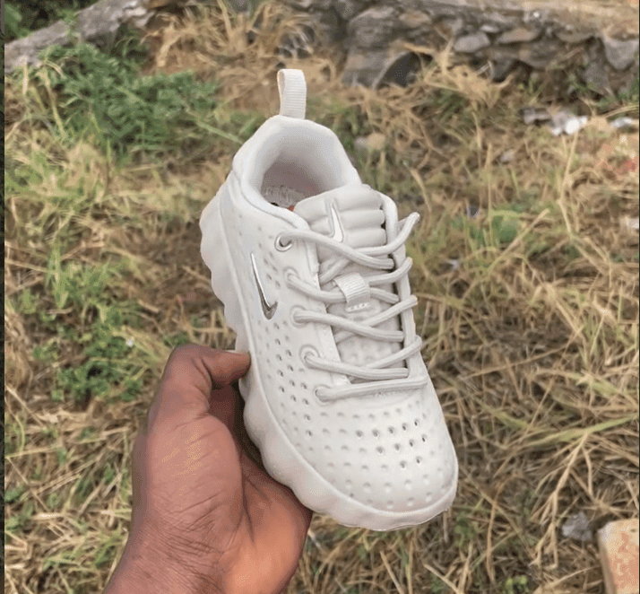 kids sneaker